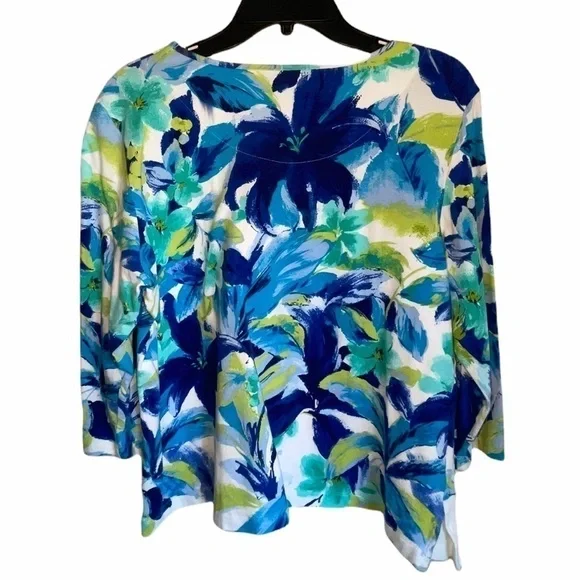 Alfred Dunner Floral with Birds Embellished Top. Size PL - Picture 3 of 6
